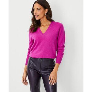 Ann Taylor Hot Pink 100% Cashmere V-Neck Pullover Sweater Women's Size M